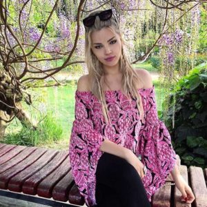 Madonna Yaka Salaş Bluz