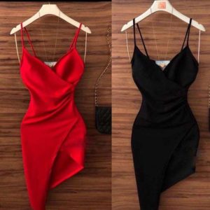 İp Askılı Asimetrik Elbise